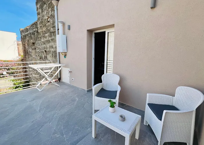 Soevi Apartment Carini
