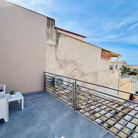 Apartment Soevi Carini